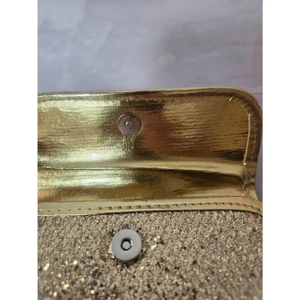 Womens Gold Sequined Travel Makeup And Grooming Accessories Case.